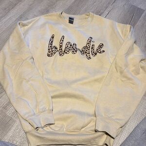 “Blondie” crewneck
